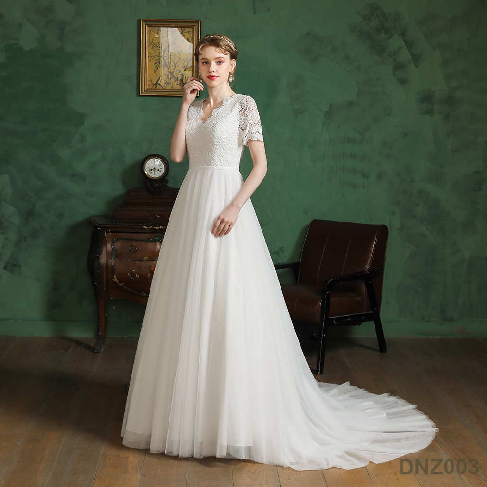Lace Appliques Ball Gown half sleeve Wedding Dress Bridal Gowns