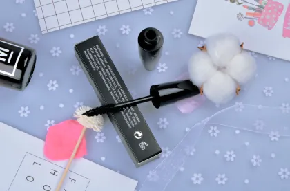 OEM Wholesale Vegan Mascara with Waterproof Formula for Private Label