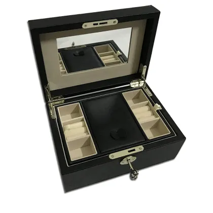Personalized jewellery box with necklace hanger