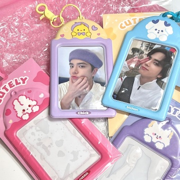 Customize Your Design: K-Pop Photocard Holder Manufacturer