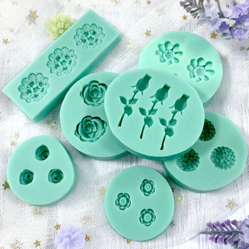 INTODIY Eco-friendly Flower Shape Candle Making Kit with Silicone 3D Molds