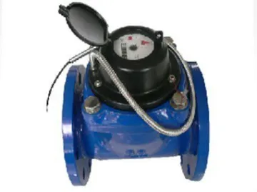 Woltman water meter with pulse output