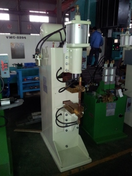 White Body Spot Welding Machine