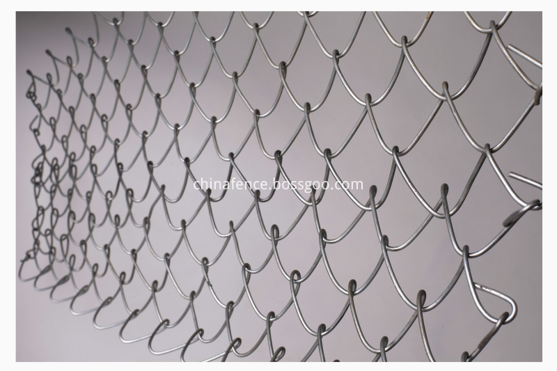 Hot dipped galvanized chain link fence