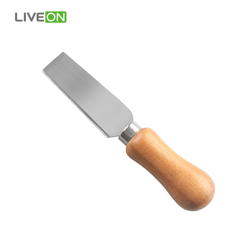 Tagliere in legno e set di coltelli