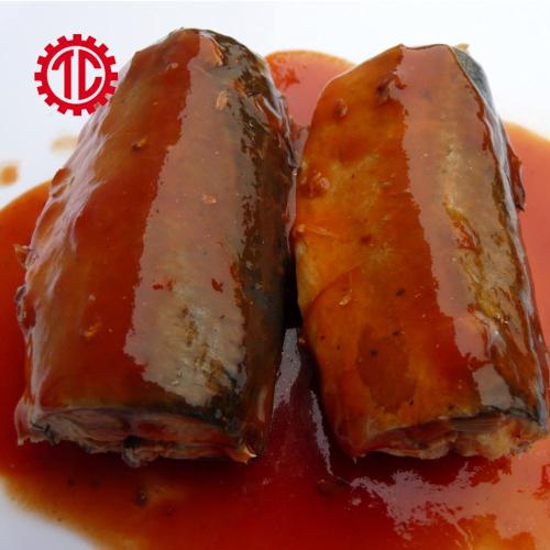 Caballa enlatada en salsa de tomate picante