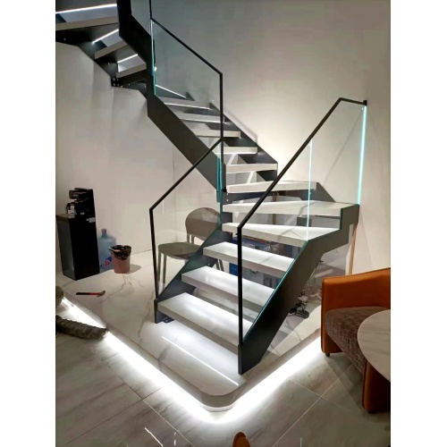 لوحة مزدوجة من الفولاذ المقاوم للصدأ سترينجر درج خشبي مداس داخلي