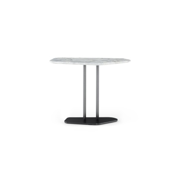 Table basse simple de style moderne