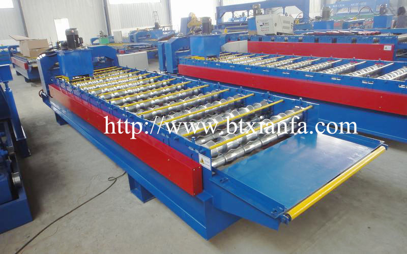 Roof Panel Glazed Tile Roll Forming Machine