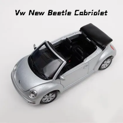 Autoart 1:43 Scale Diecast Metal Alloy Model Car - Volkswagen New Beetle Cabriolet