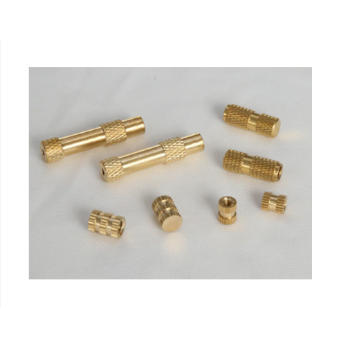 Латунная вставная гайка с накаткой