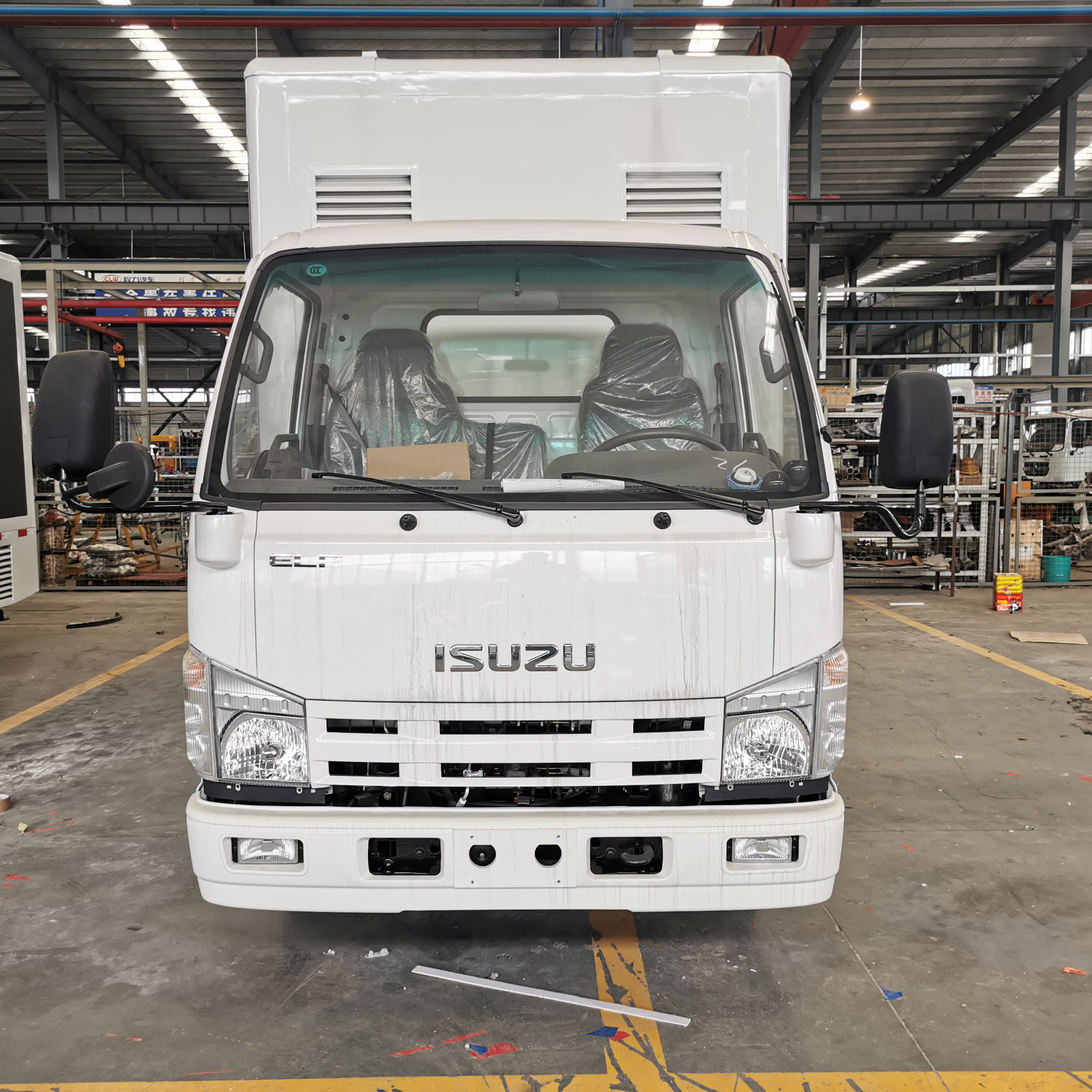 ISUZU Outdoor Full Color Advertising LED Mobile Truck
