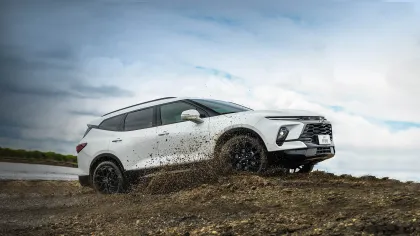 Best Price & Deals on 2023 Chevrolet Trailblazer SUV: Redline Light Hybrid Car in White