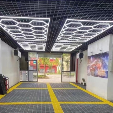 हनीकॉम्ब ऑटो कार कार वॉश स्टेशनों के लिए एलईडी लाइट सीलिंग बार 110V/220V