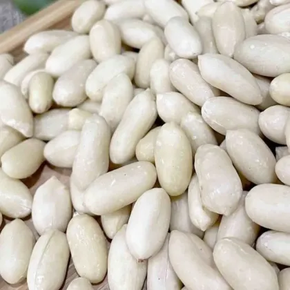 Red Skin White Peanuts Premium Snack Nuts