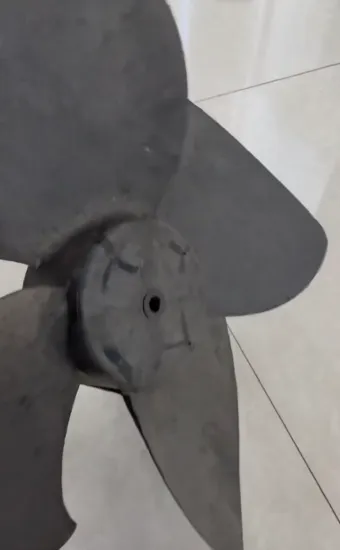 Plastic fan blade mold