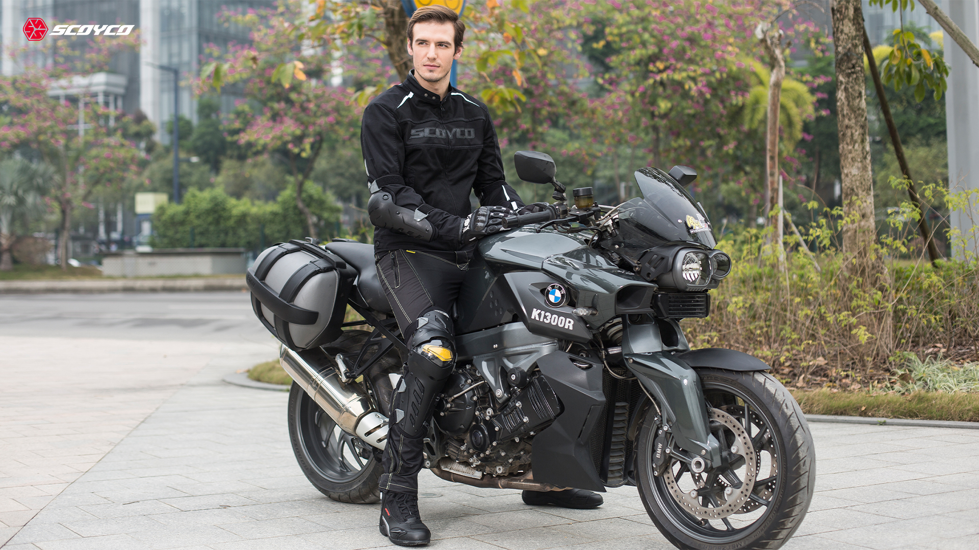 impact-resistant nylon motorcycle knee pads