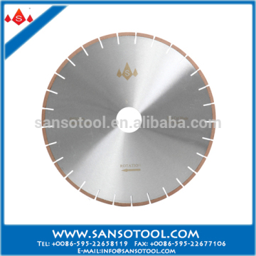 Segmented diamod saw blade for cutting marble