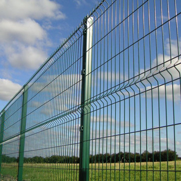 welded curved wire mesh fence