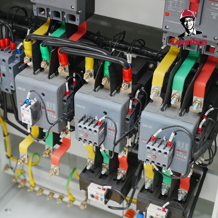 Dış Mekan Yağmura Dayanıklı Güç Kabini AC Güç Kutusu