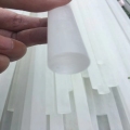 Unik tvärbunden polystyren mikrovågsplast Rexolite