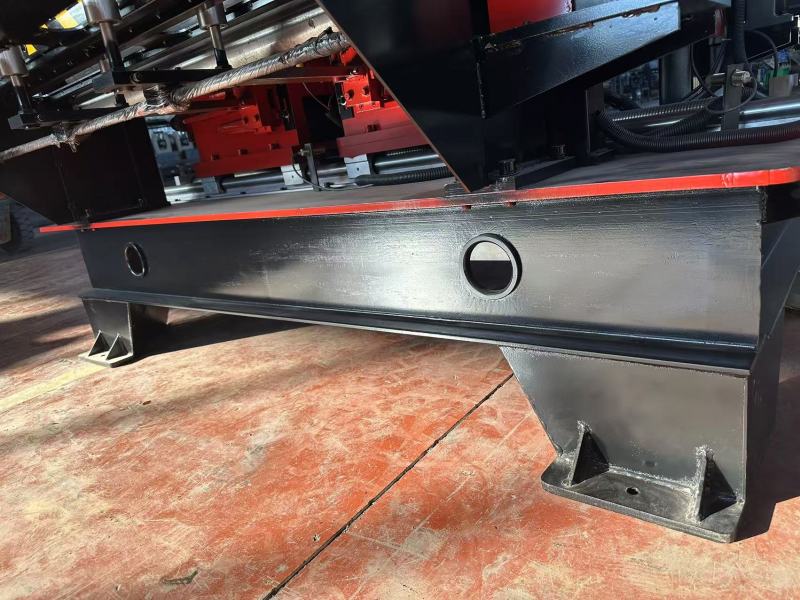 Efficient Flat Bridge Punching Unit