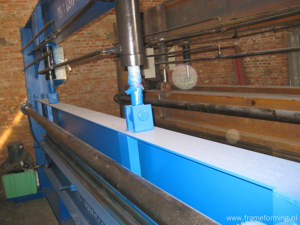 Hydraulic Metal Sheet Bending Machine