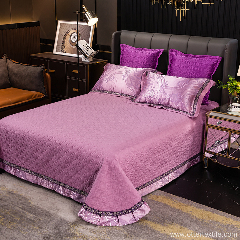 High Quality Quilt Bedspread Set with Pillow Case