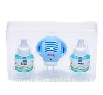 Mosquito repellent heater and liquid set
