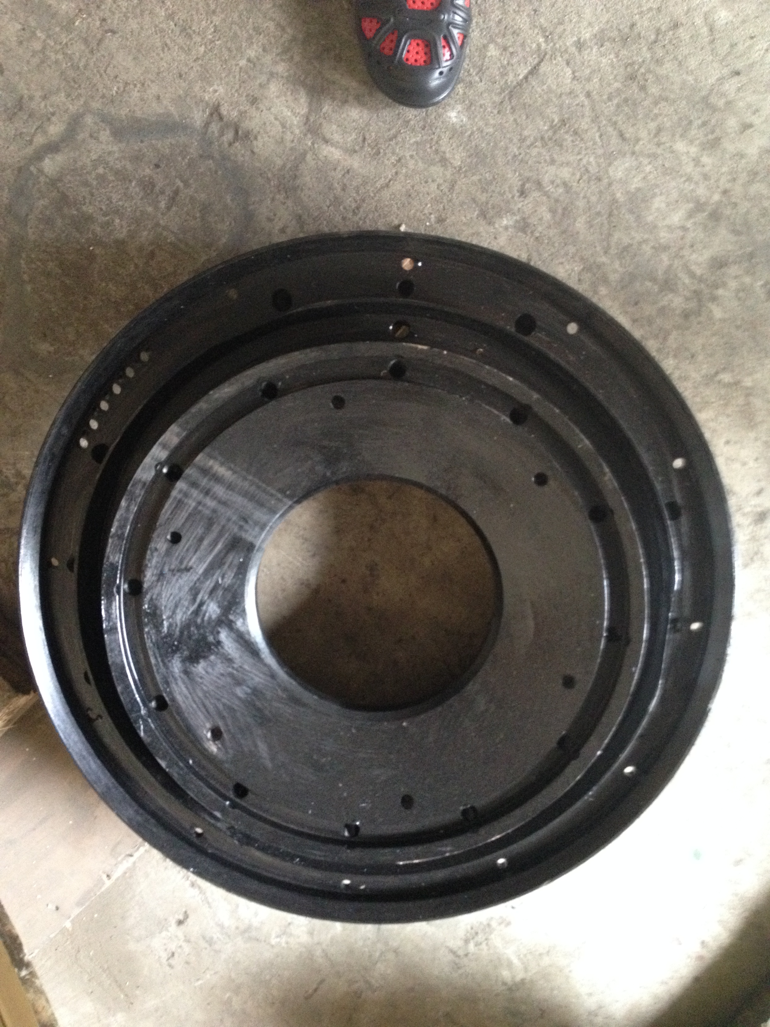 Bowl liner assembly for cone crusher