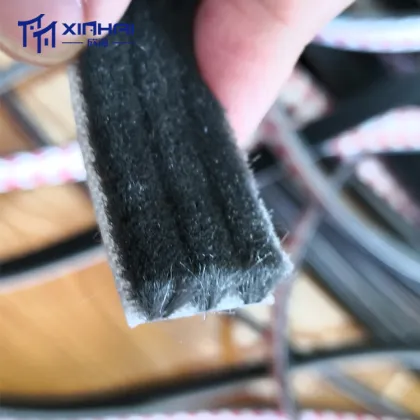Customized Soundproof Window Brush Sealing Strip for Door and Window Weatherproofing