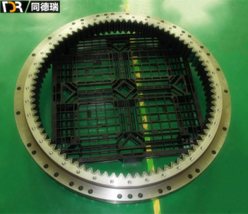 PC200-6 PC200-7 Swing Circle 20Y-25-21200 Slewing Bearing