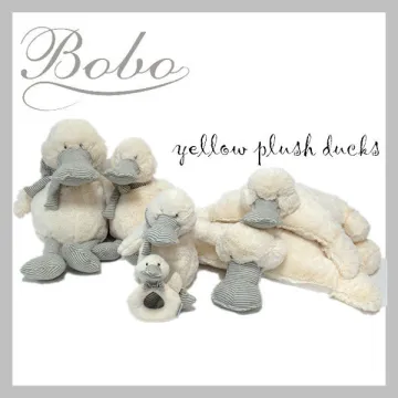 yellow plush ducks
