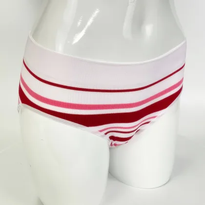 OEM ladies seamless casual workout underwear set