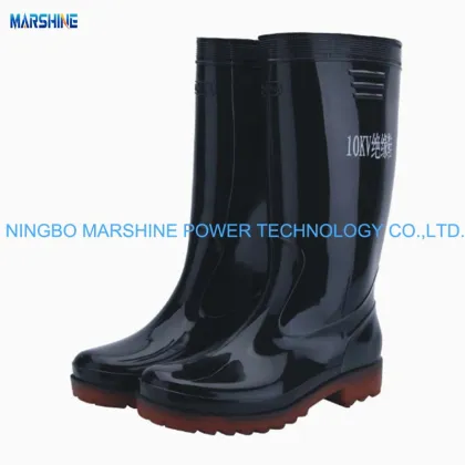 Durable High Quality Insulated Boots