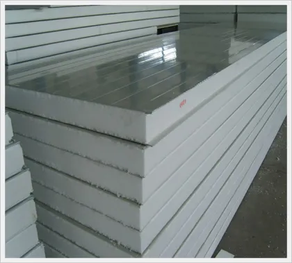 Insulated tole panel sandwich de eps