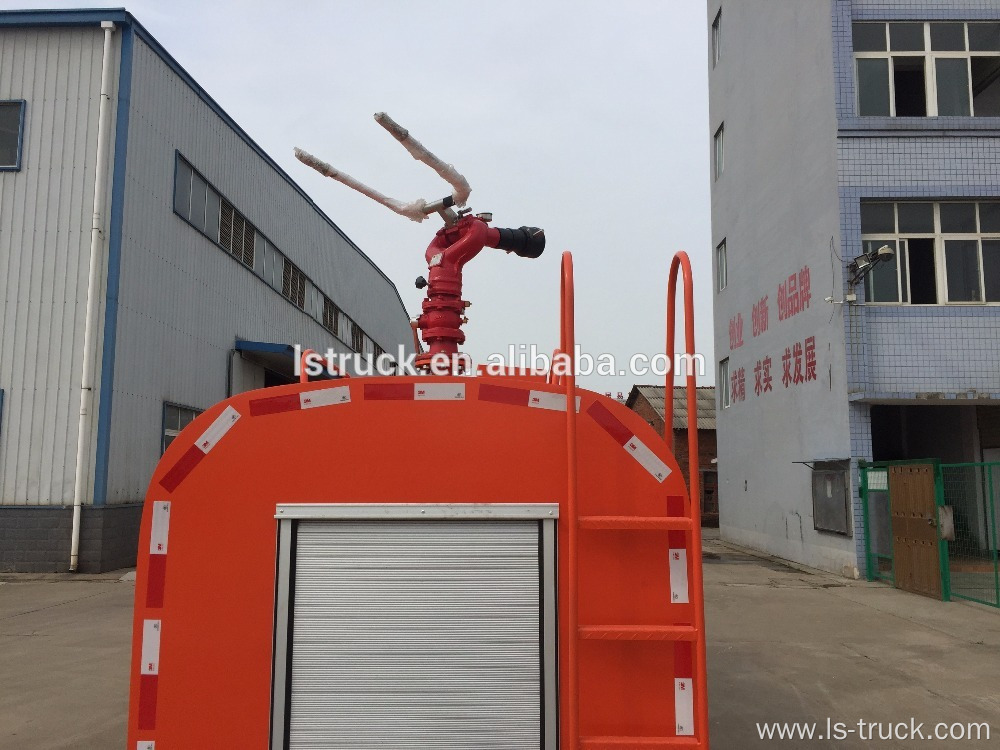 Dongfeng fire fighting truck 2000L