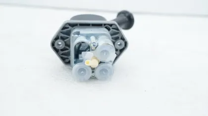 China International Truck Spare Parts: Hot Sale Automatic Brake Systems, Including Hand Brake Valve