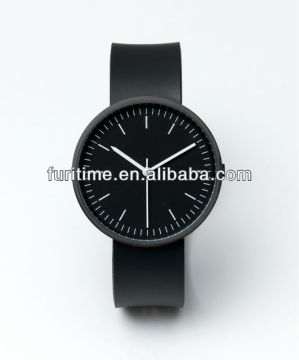 2013 new design classic quartz watch stainless steel back for women