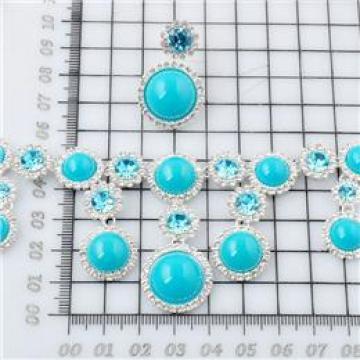 Fashion Jewelry Necklace Set with Resin and Swarovski Rhinestone