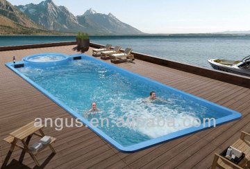 Luxury swim pool