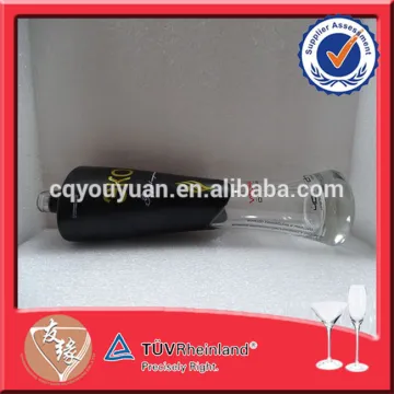 Black Matte Glass Vodka Bottle with Logo Embossed Vodka Bottle 700ML