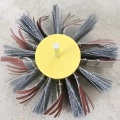 Sisal abrasive cloth wheel with handle