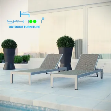 Wholesale UV-Resistant Waterproof Poolside Sun Lounger with Wheels - Garden Rattan Wicker Outdoor Lounger