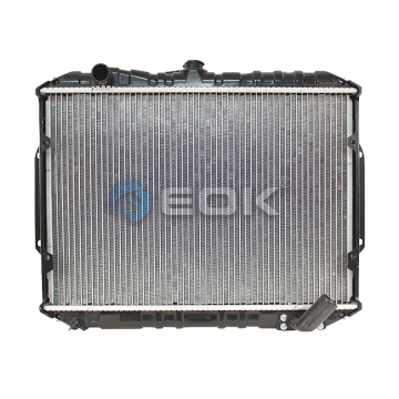 EOK Auto Radiator for Mitsubishi L200 4D56 32MT MB356389 MB356390 MB356391