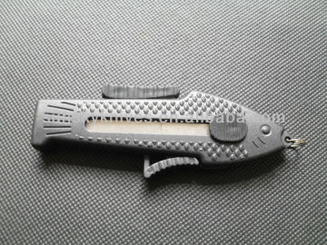 Fishing scaler with knife