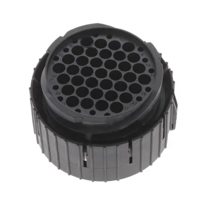 121583-0058 ITT APD Connector 37-Way Straight Plug Socket Crimp Contacts
