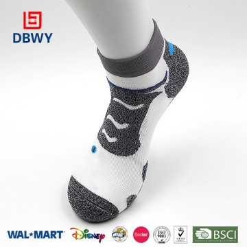 Cheap Price Manufacturer Hot Sale!2015 Fashion Cheap Sport Room Socks Made in China!