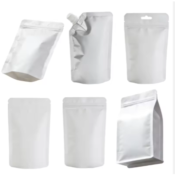 Pochette à fermeture éclair en plastique flexible avec trou de suspension