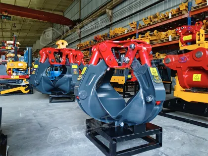Excavator Attachments: Construction Grapples & Rotating Orange Peel Grapples